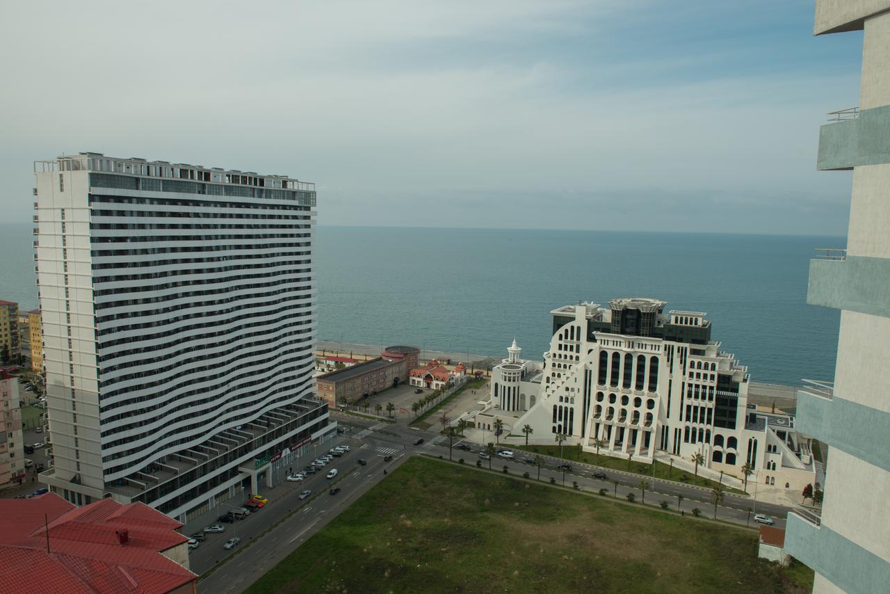 Arleville Batumi Exterior photo